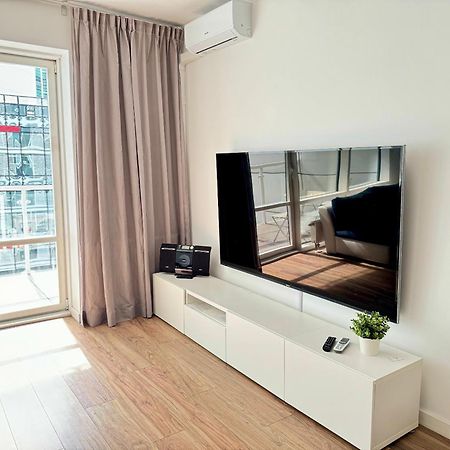Apartamenty Towarowa Poznan Bagian luar foto
