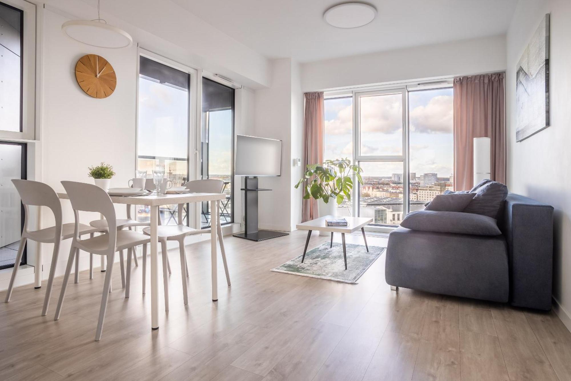 Apartamenty Towarowa Poznan Bagian luar foto