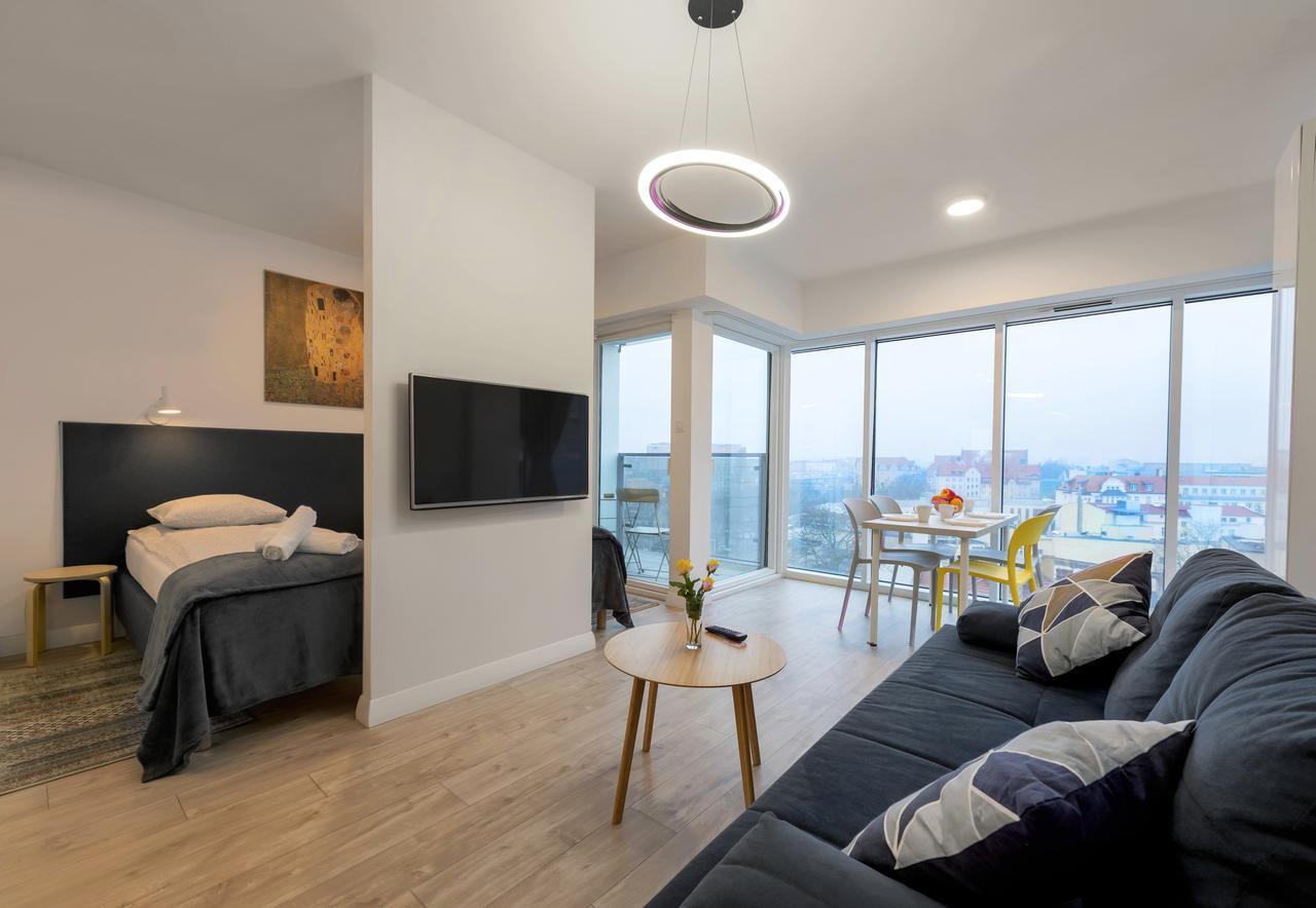 Apartamenty Towarowa Poznan Bagian luar foto