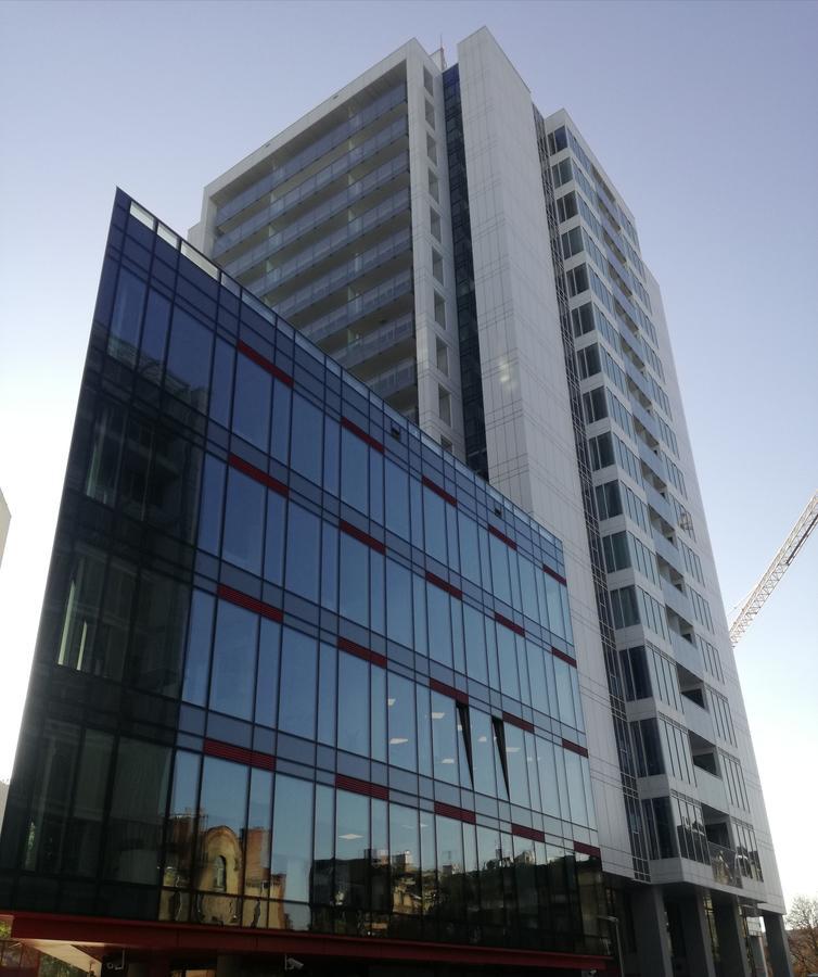 Apartamenty Towarowa Poznan Bagian luar foto